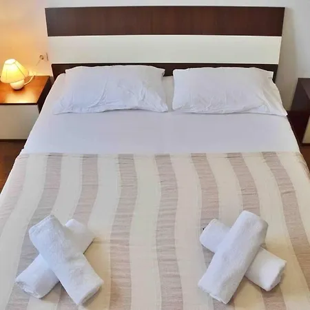 Villa Elo *