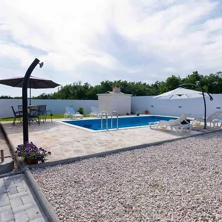 Elo Villa Lovinac (Zadar)